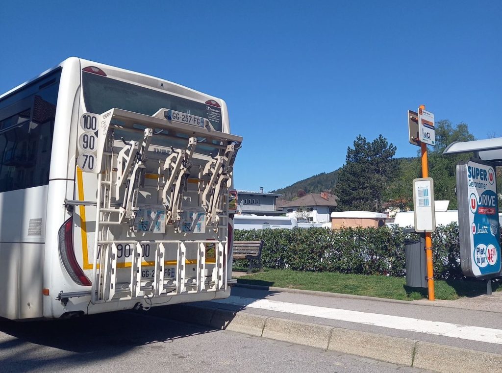 Embarquer son vélo dans un&nbsp;autocar