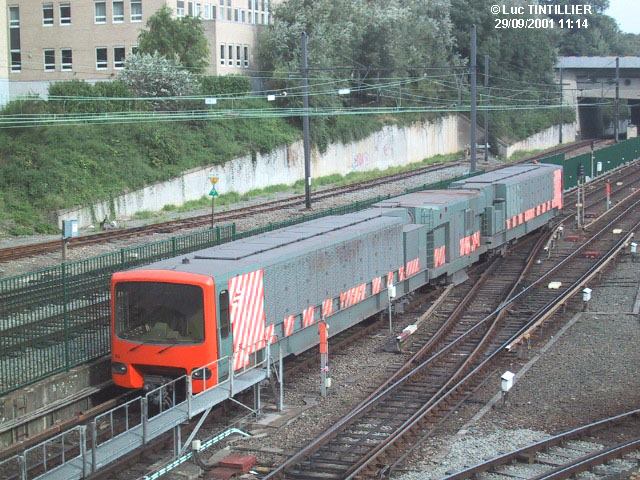 Le métro aspirateur : le monstre des nuits&nbsp;bruxelloises