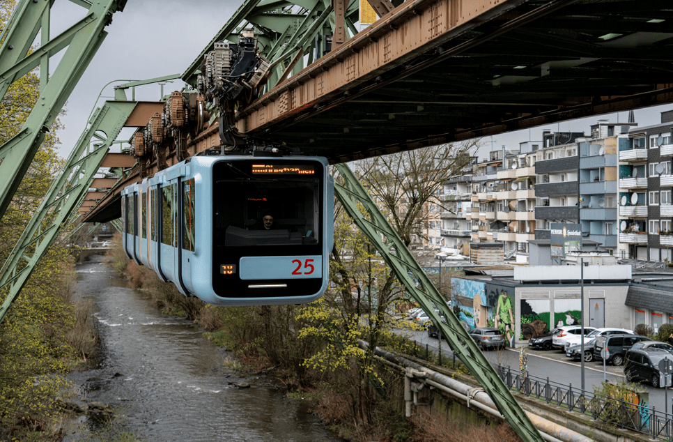 Le Schwebebahn de Wuppertal : un OVNI dans le monde des&nbsp;transports